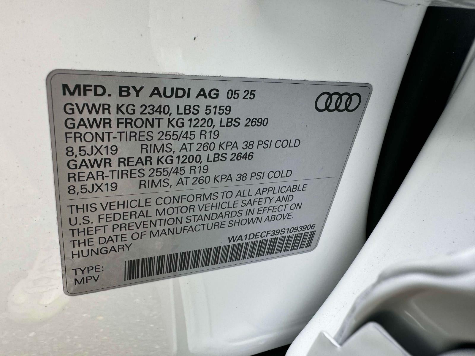 2025 Audi Q3 Premium