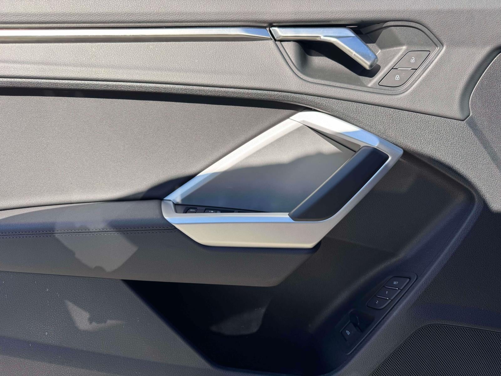 2025 Audi Q3 S line Premium 45 TFSI quattro