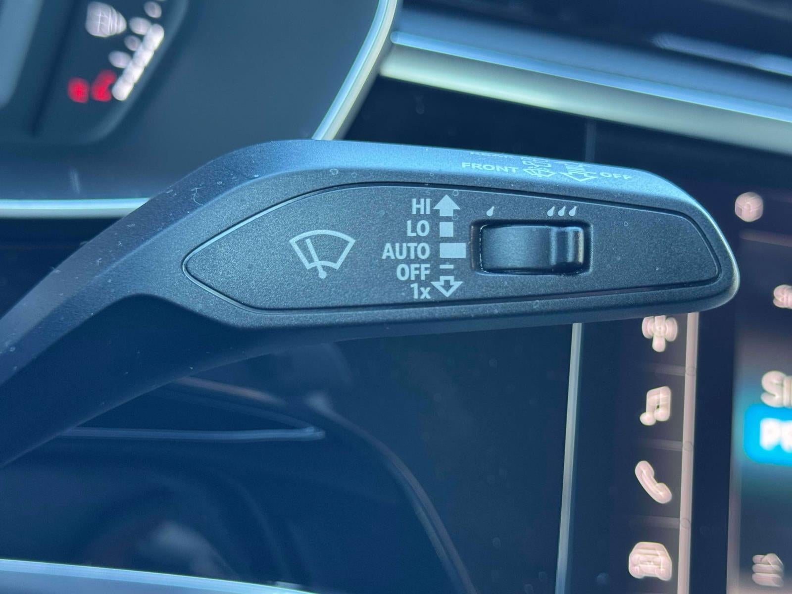 2025 Audi Q3 S line Premium 45 TFSI quattro