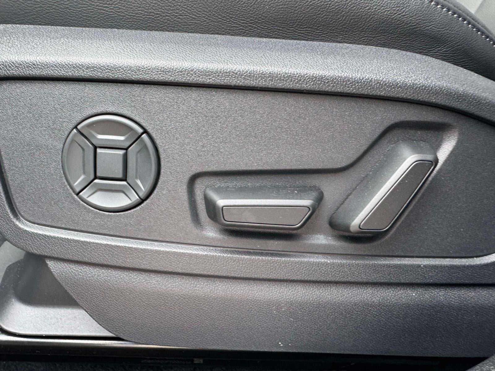 2025 Audi Q5 Sportback Premium Plus