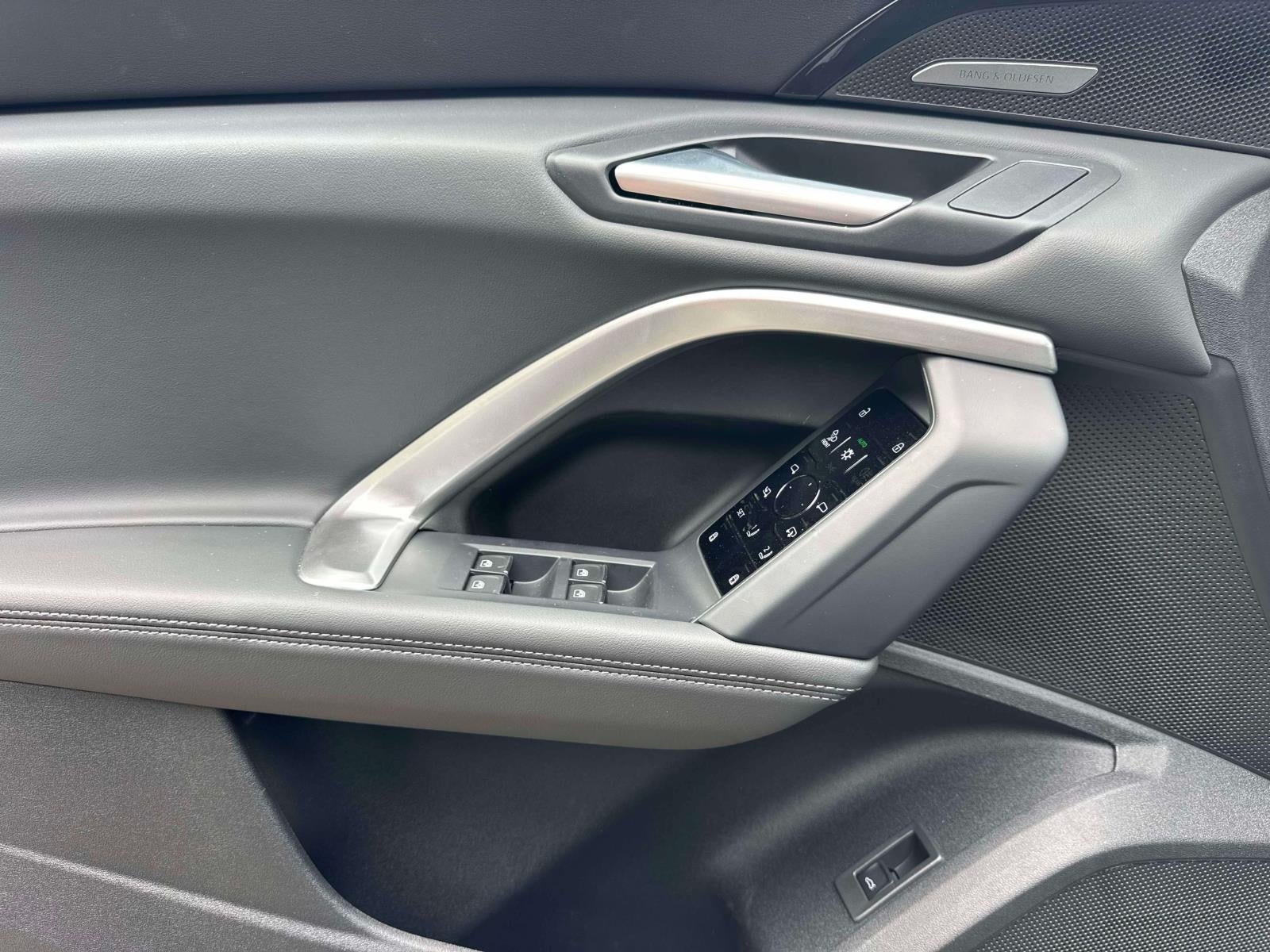 2025 Audi Q5 Sportback 2.0T Premium Plus