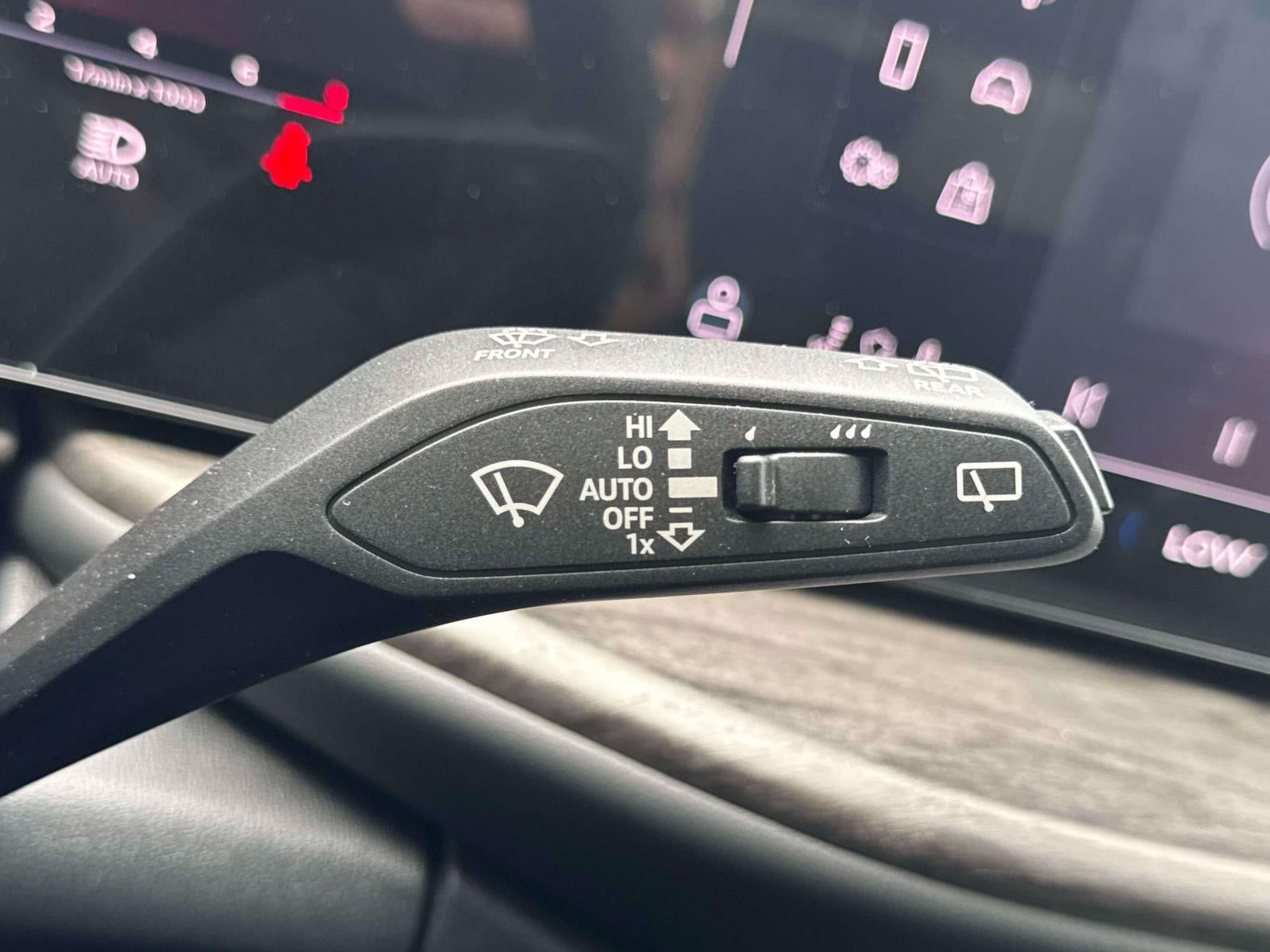 2025 Audi Q5 Sportback 2.0T Premium Plus