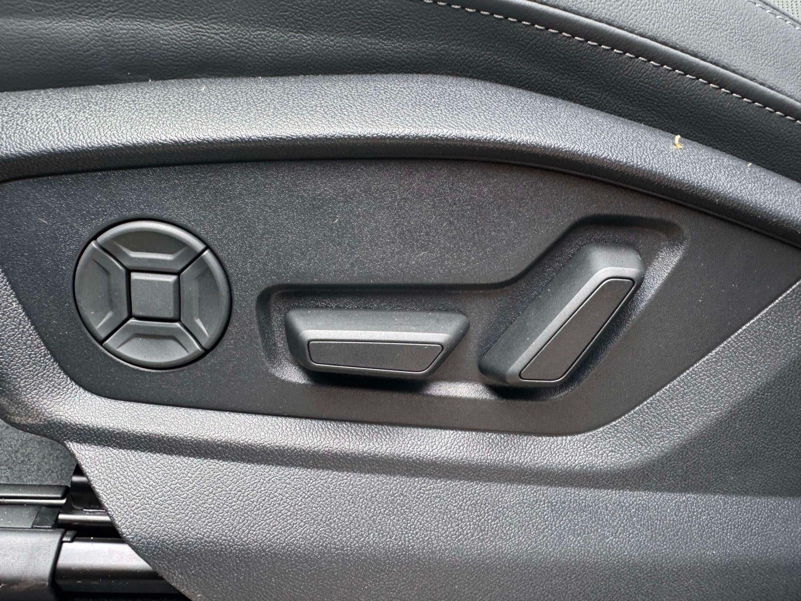 2026 Audi Q8 Premium Plus