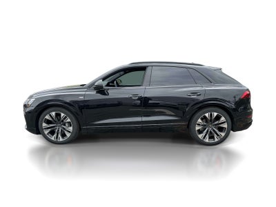 2026 Audi Q8 Premium Plus