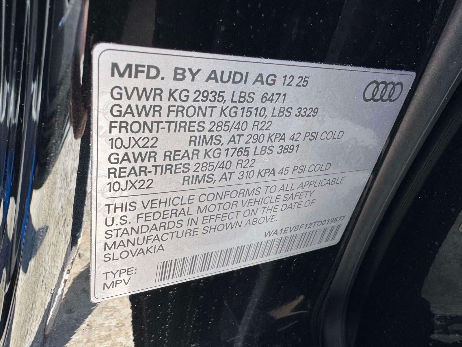 2026 Audi Q8 Premium Plus