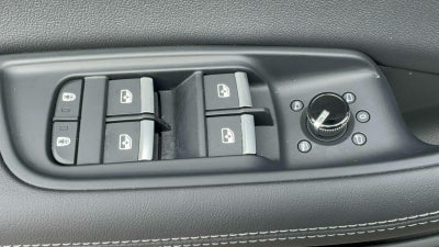 2025 Audi Q8 Premium Plus