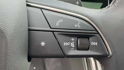 2025 Audi Q8 Premium Plus