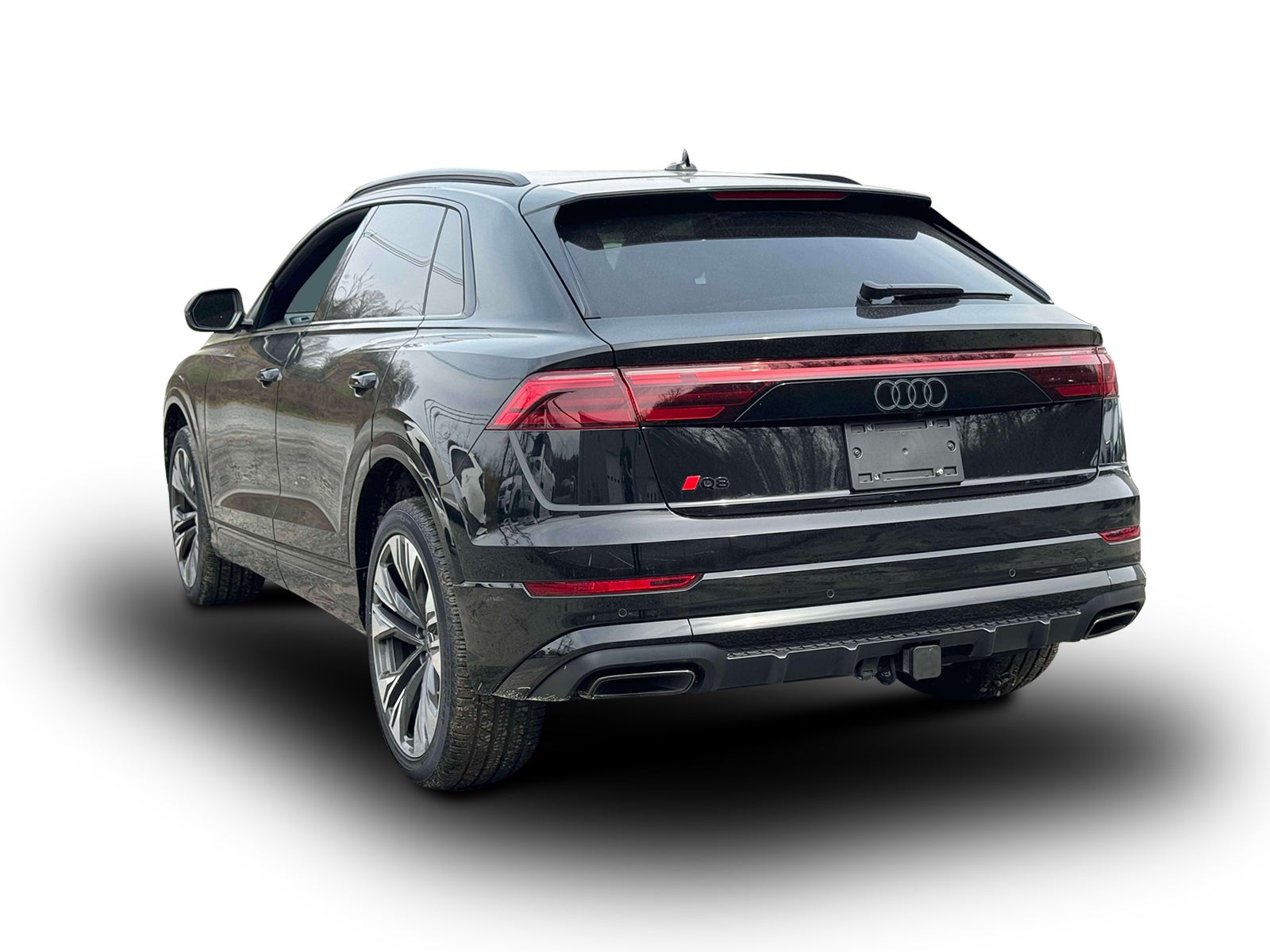 2025 Audi Q8 Premium Plus