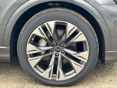 2026 Audi Q8 Premium Plus