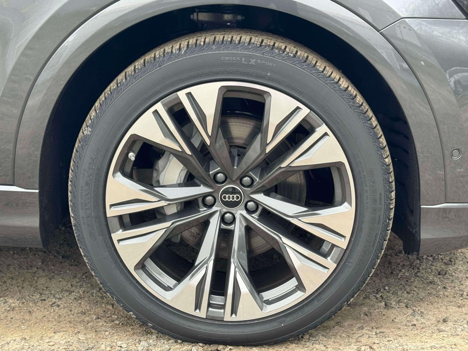 2026 Audi Q8 Premium Plus