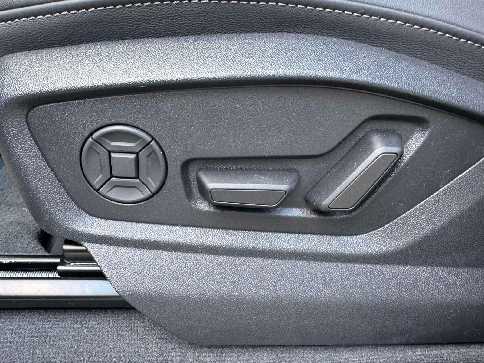 2026 Audi Q8 Premium Plus