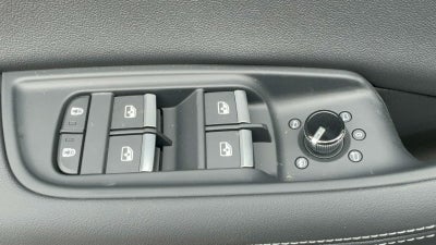 2025 Audi Q8 Premium Plus