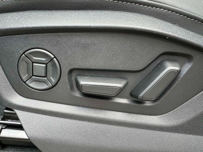 2025 Audi Q8 Premium Plus