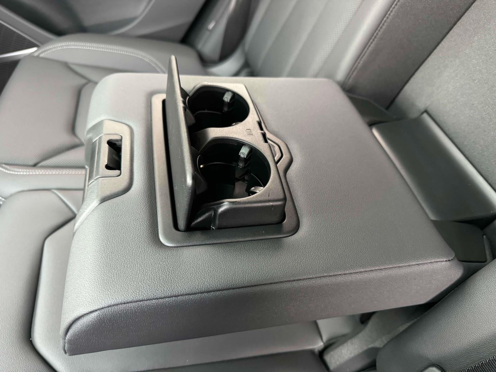 2025 Audi Q8 Premium Plus