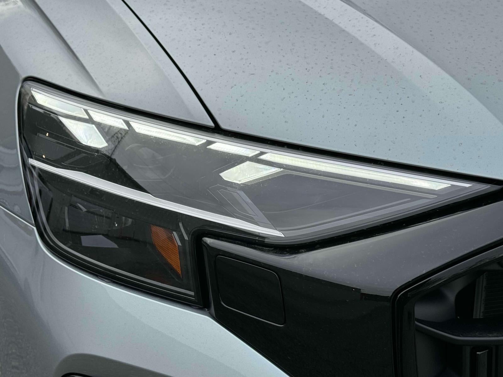 2025 Audi Q8 Premium Plus