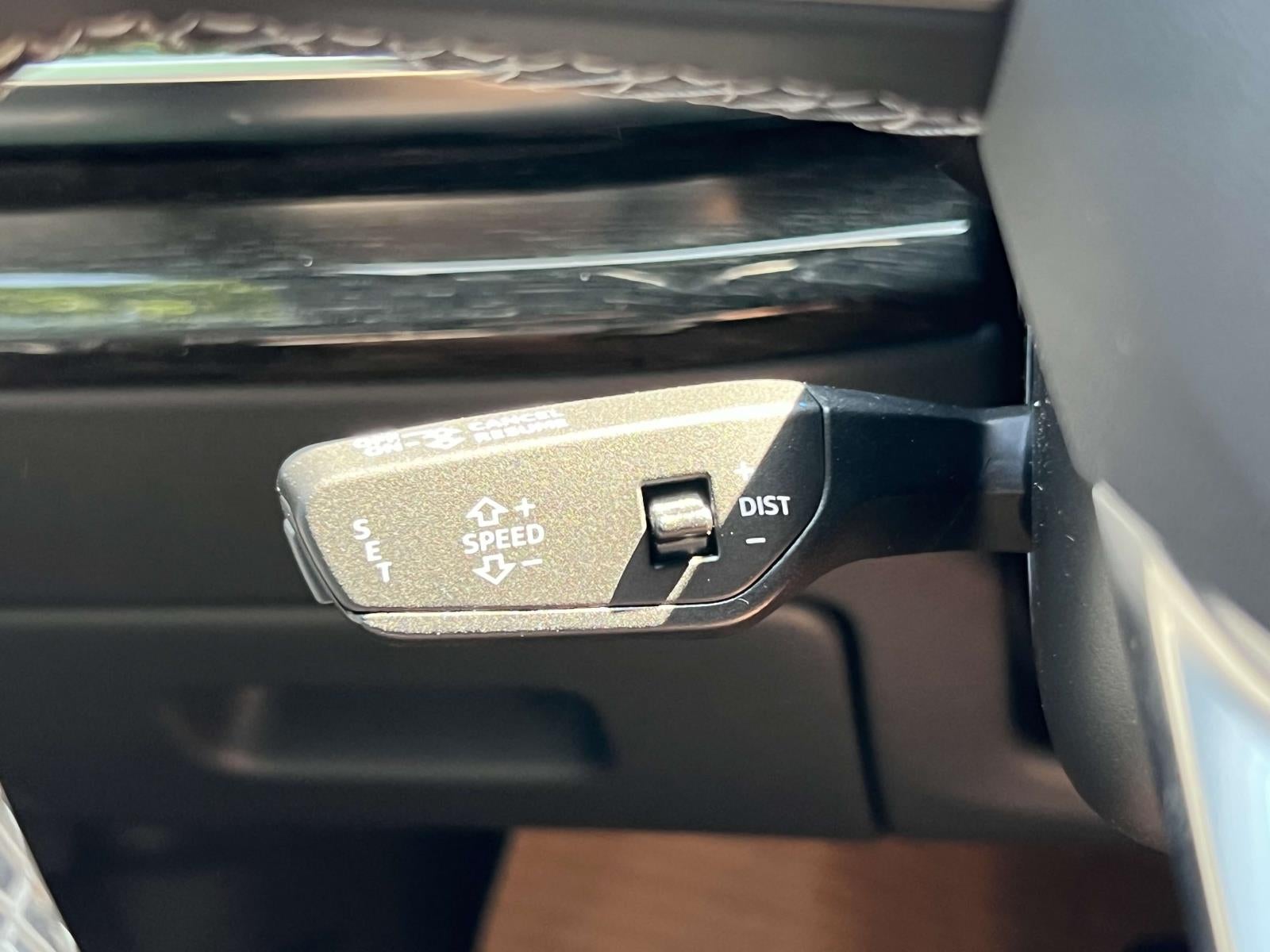 2025 Audi Q8 55 Premium Plus