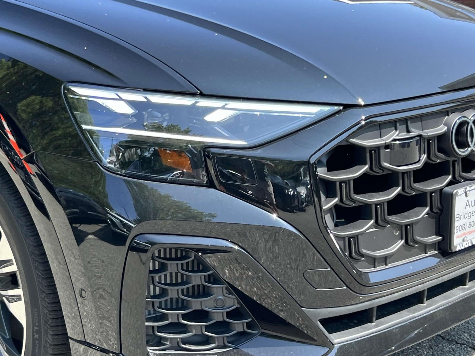 2025 Audi Q8 55 Premium Plus