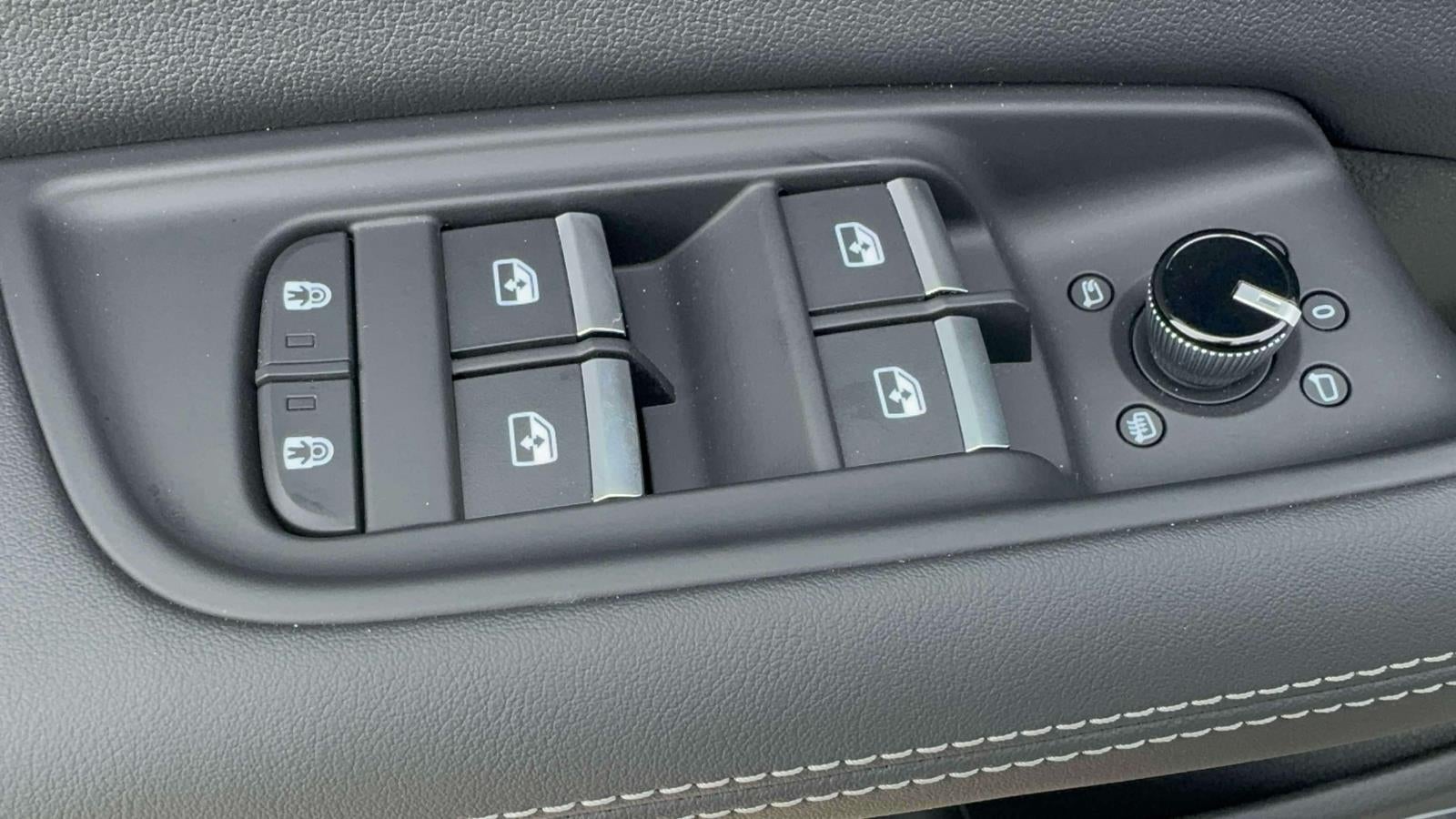 2026 Audi Q8 Premium Plus