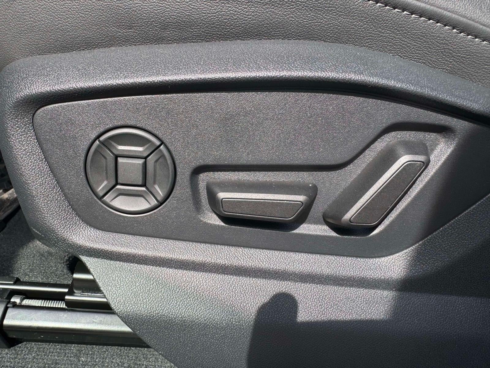 2026 Audi Q8 Premium Plus