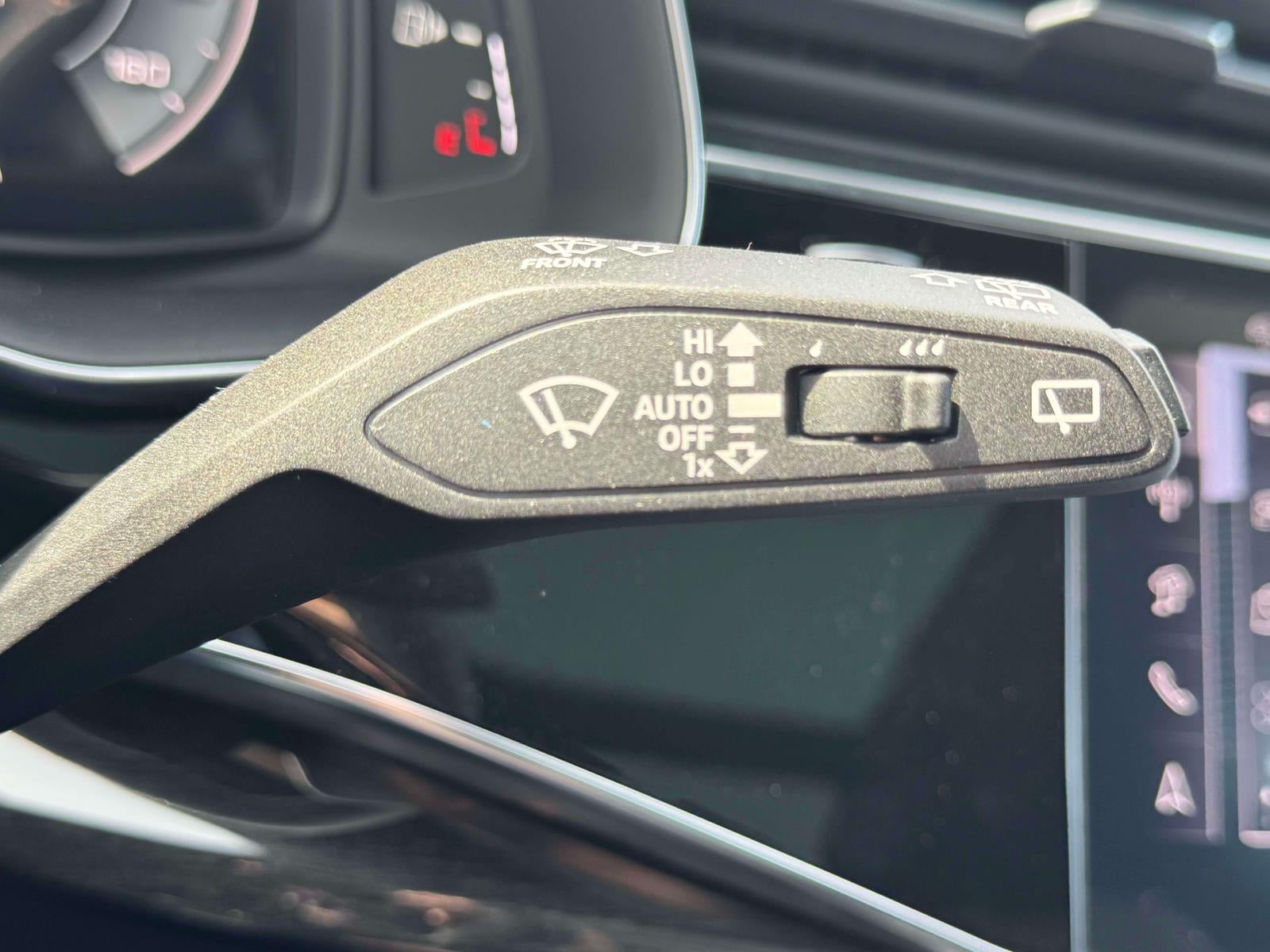 2026 Audi Q8 Premium Plus