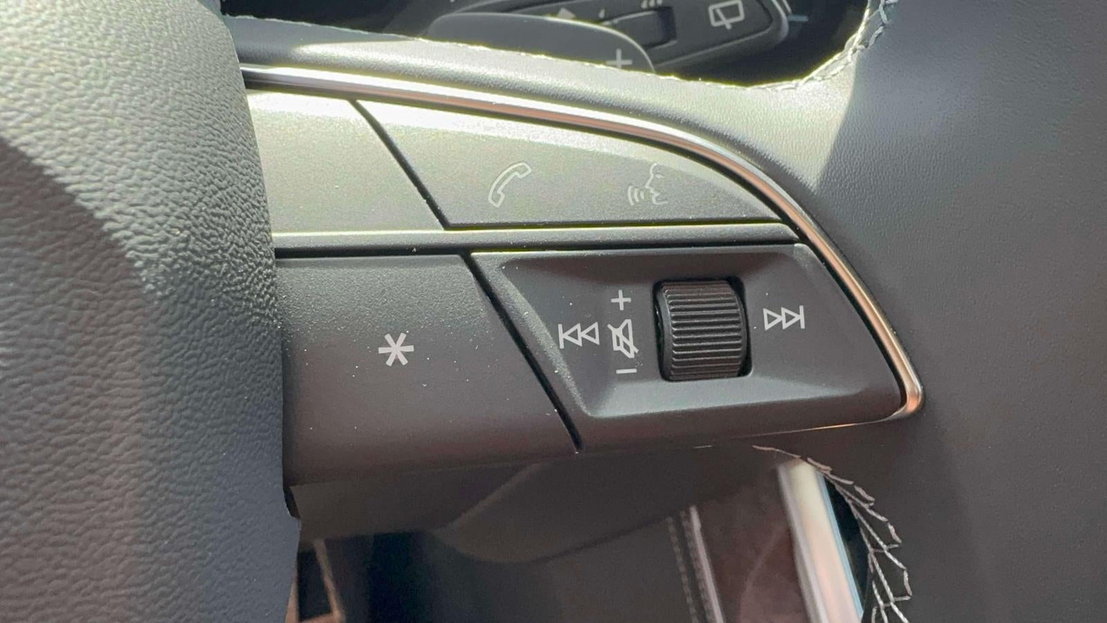 2026 Audi Q8 Premium Plus