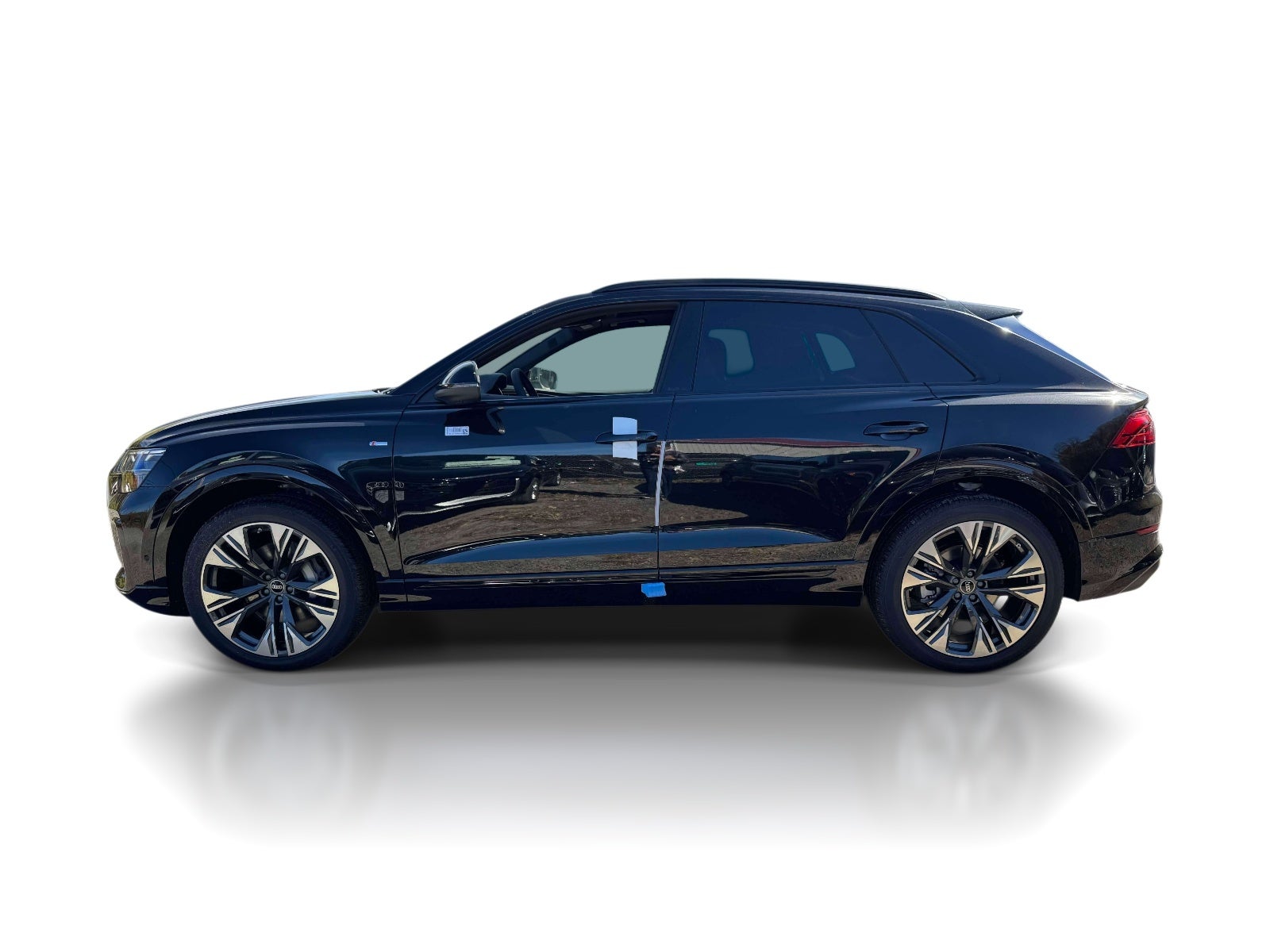 2027 Audi Q8 Premium Plus