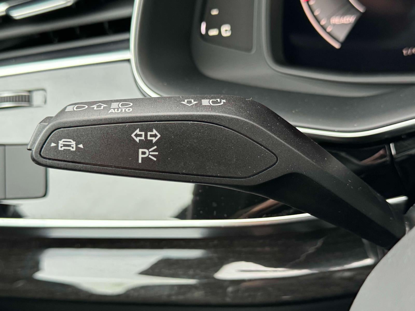 2025 Audi Q8 Premium Plus