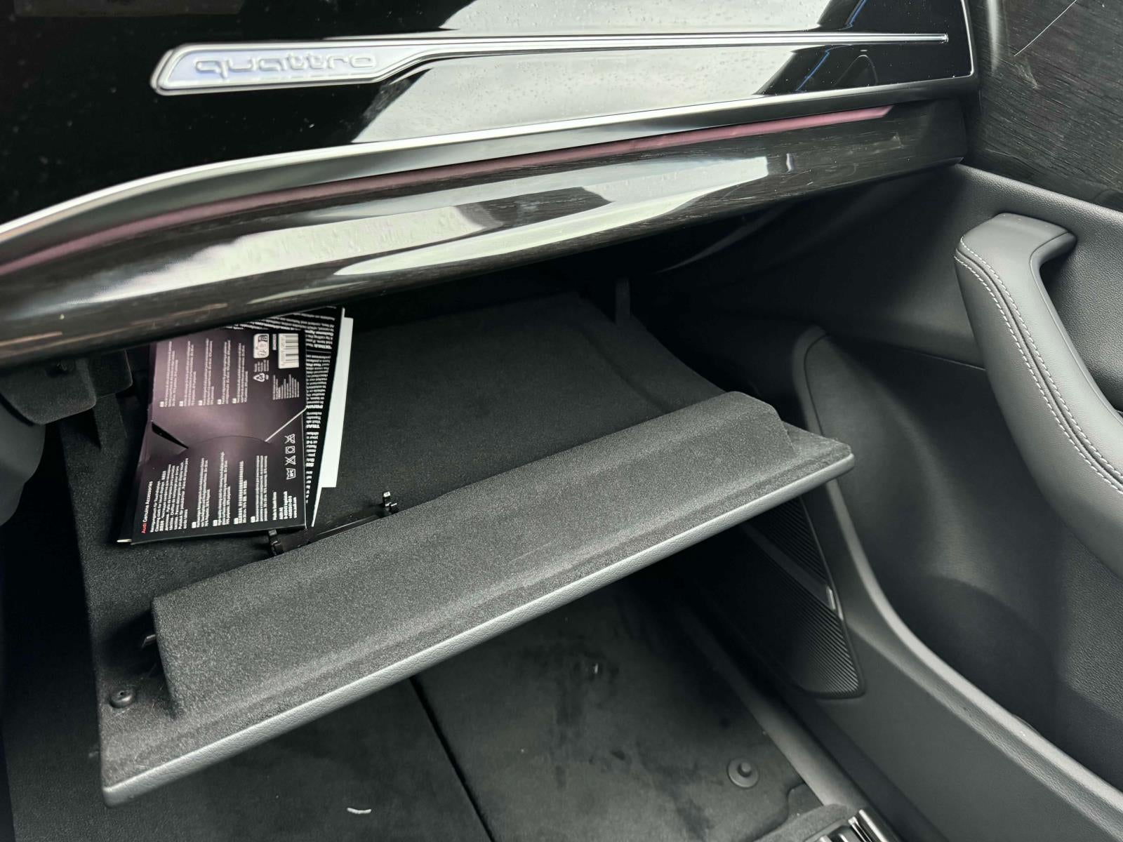 2025 Audi Q8 Premium Plus