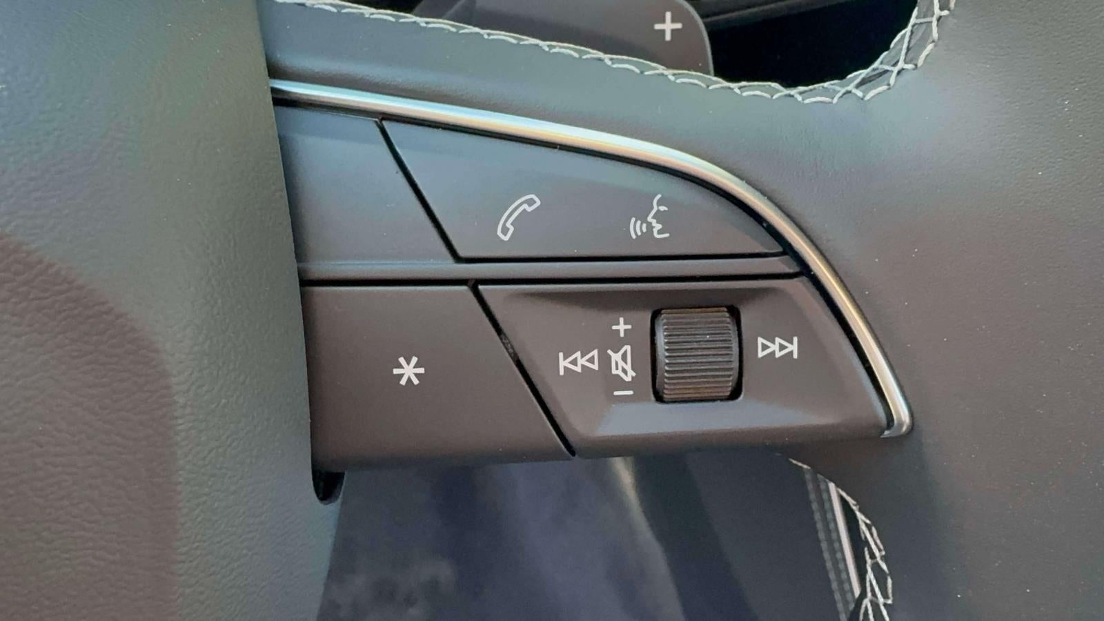 2027 Audi Q8 Premium Plus