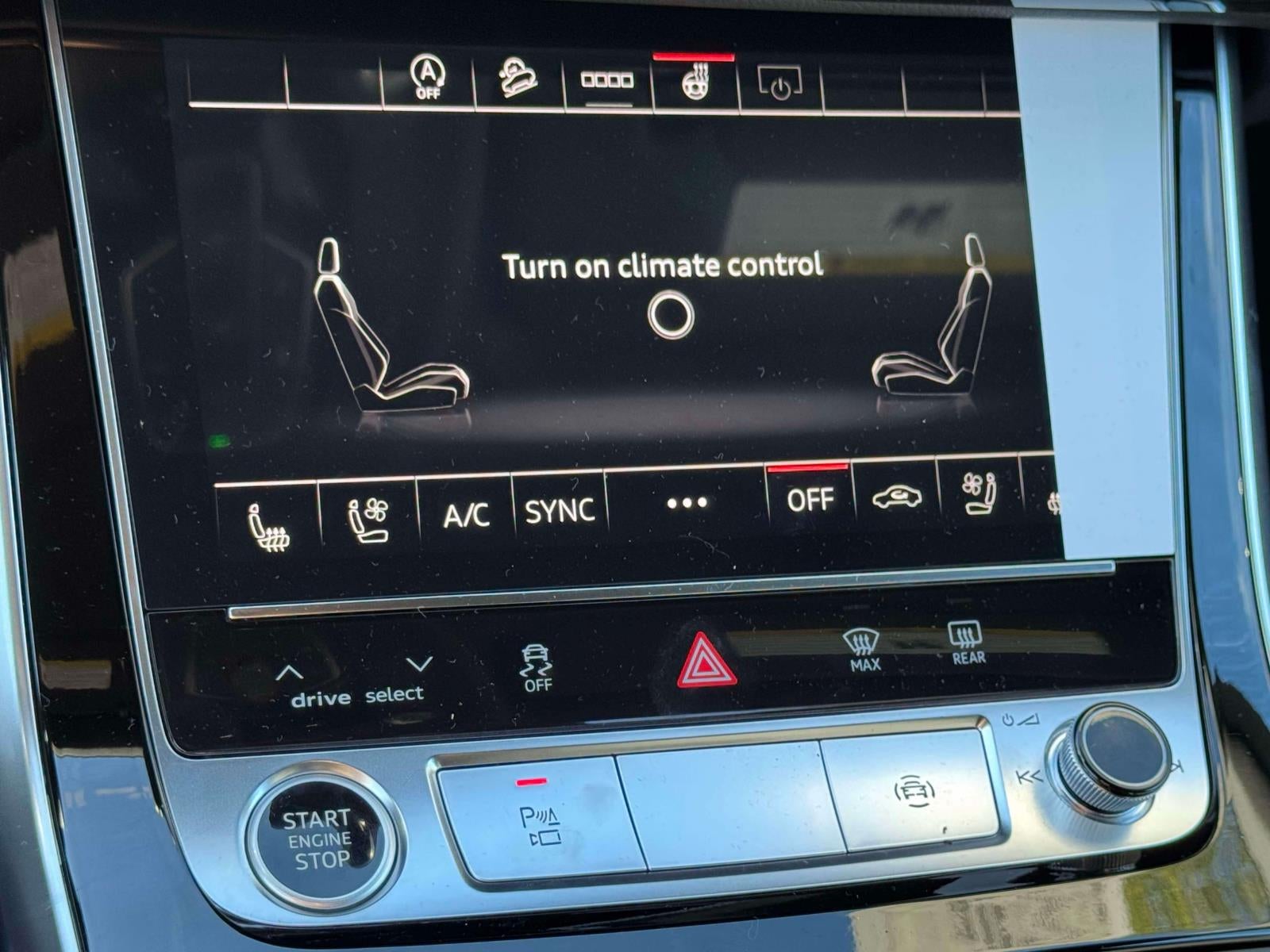 2027 Audi Q8 Premium Plus