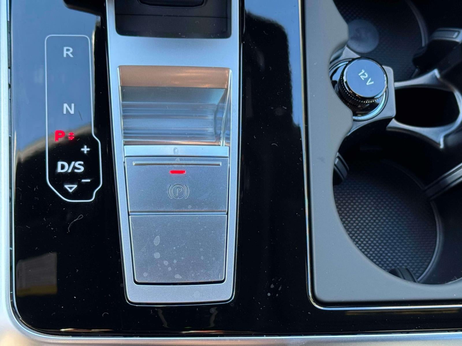 2027 Audi Q8 Premium Plus