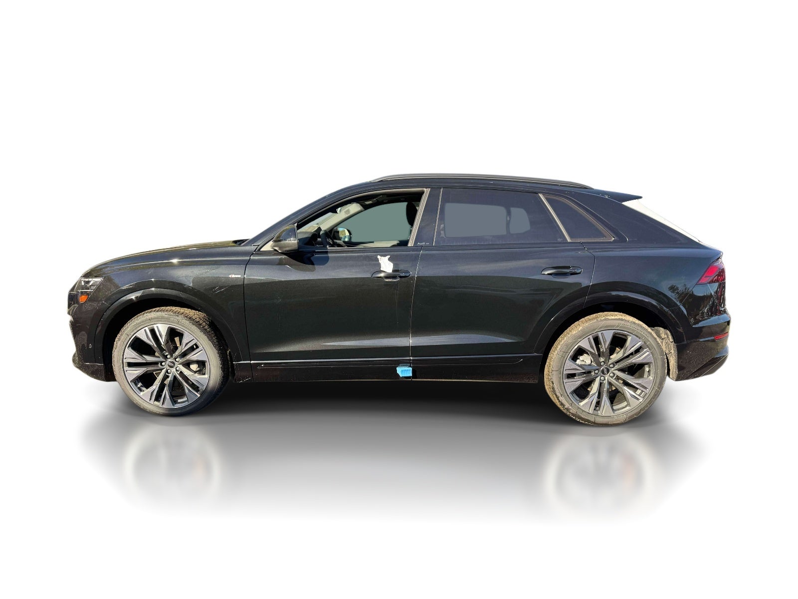 2027 Audi Q8 Premium Plus