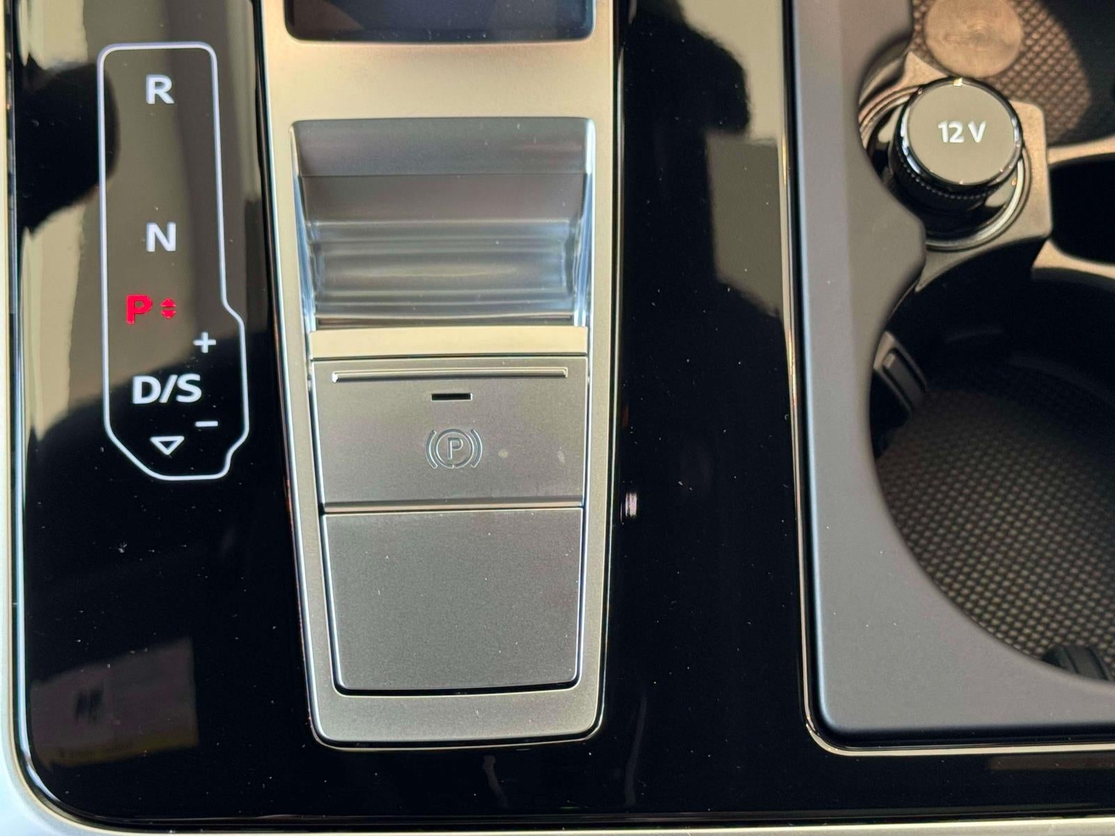 2026 Audi Q8 Premium Plus