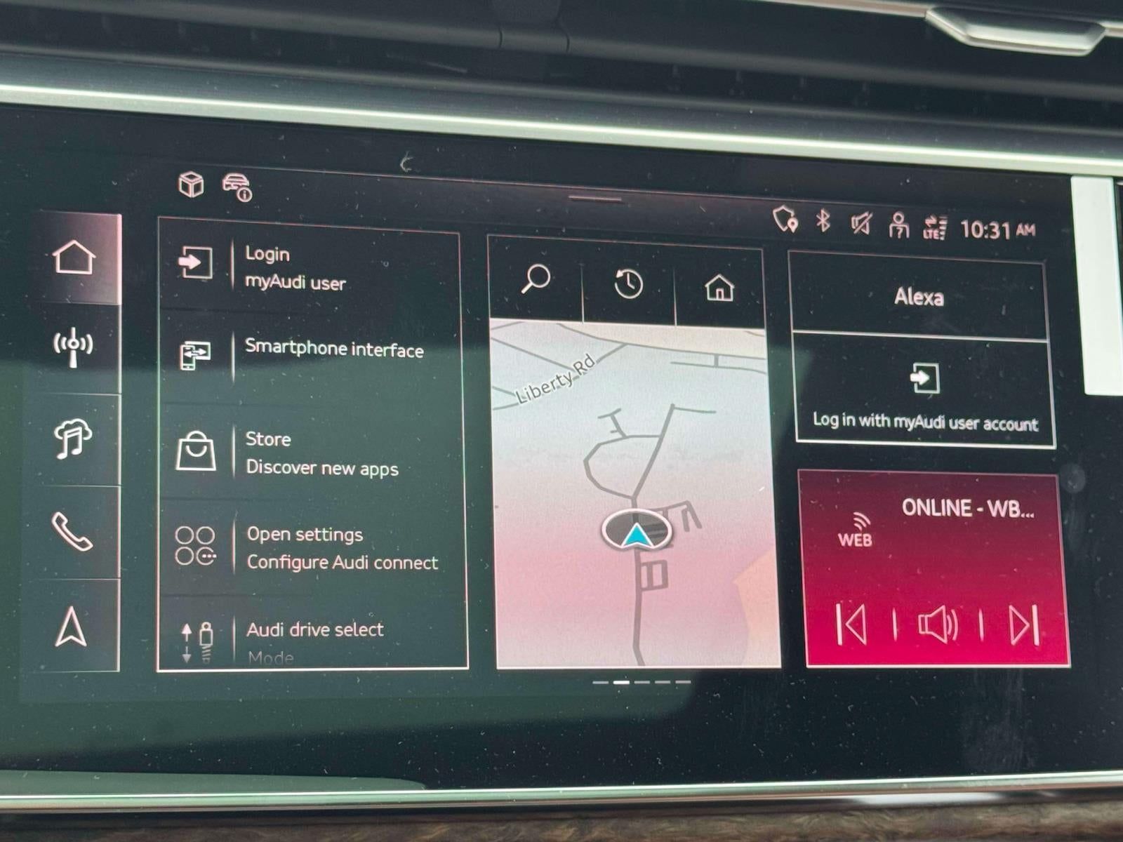 2027 Audi Q8 Premium Plus