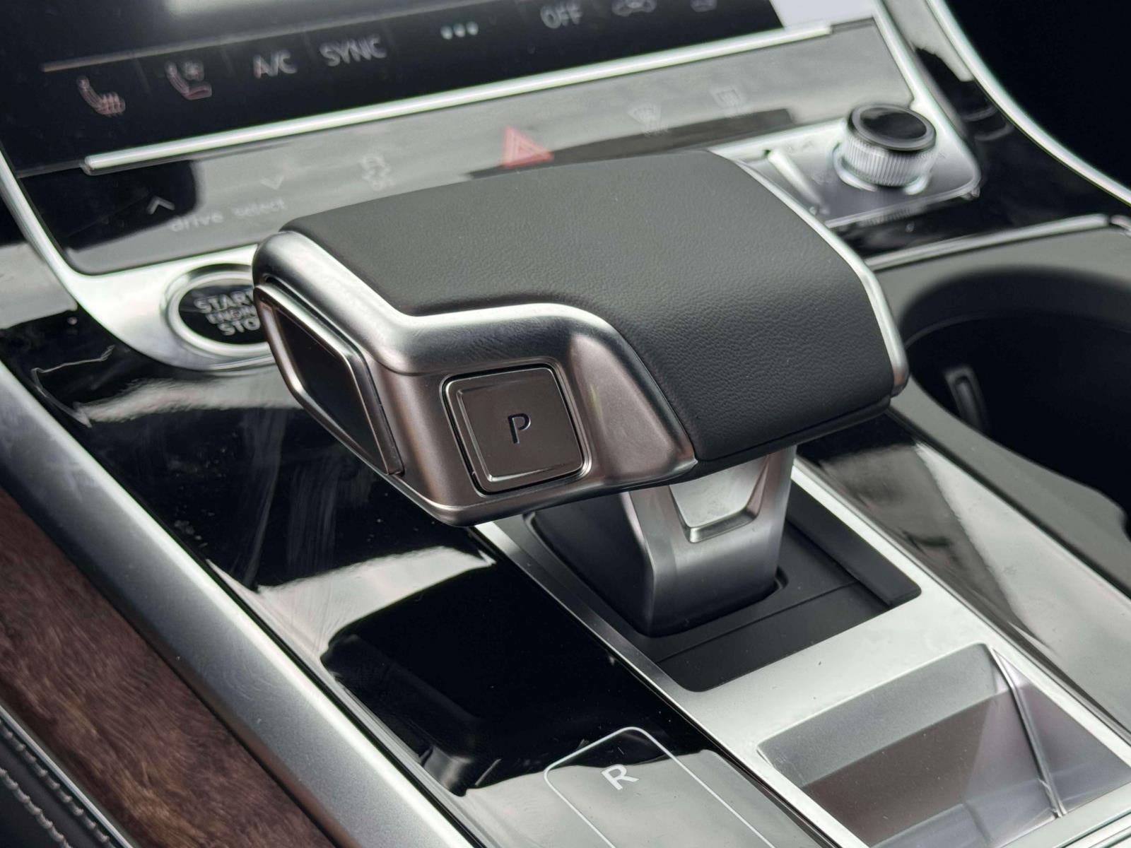 2027 Audi Q8 Premium Plus