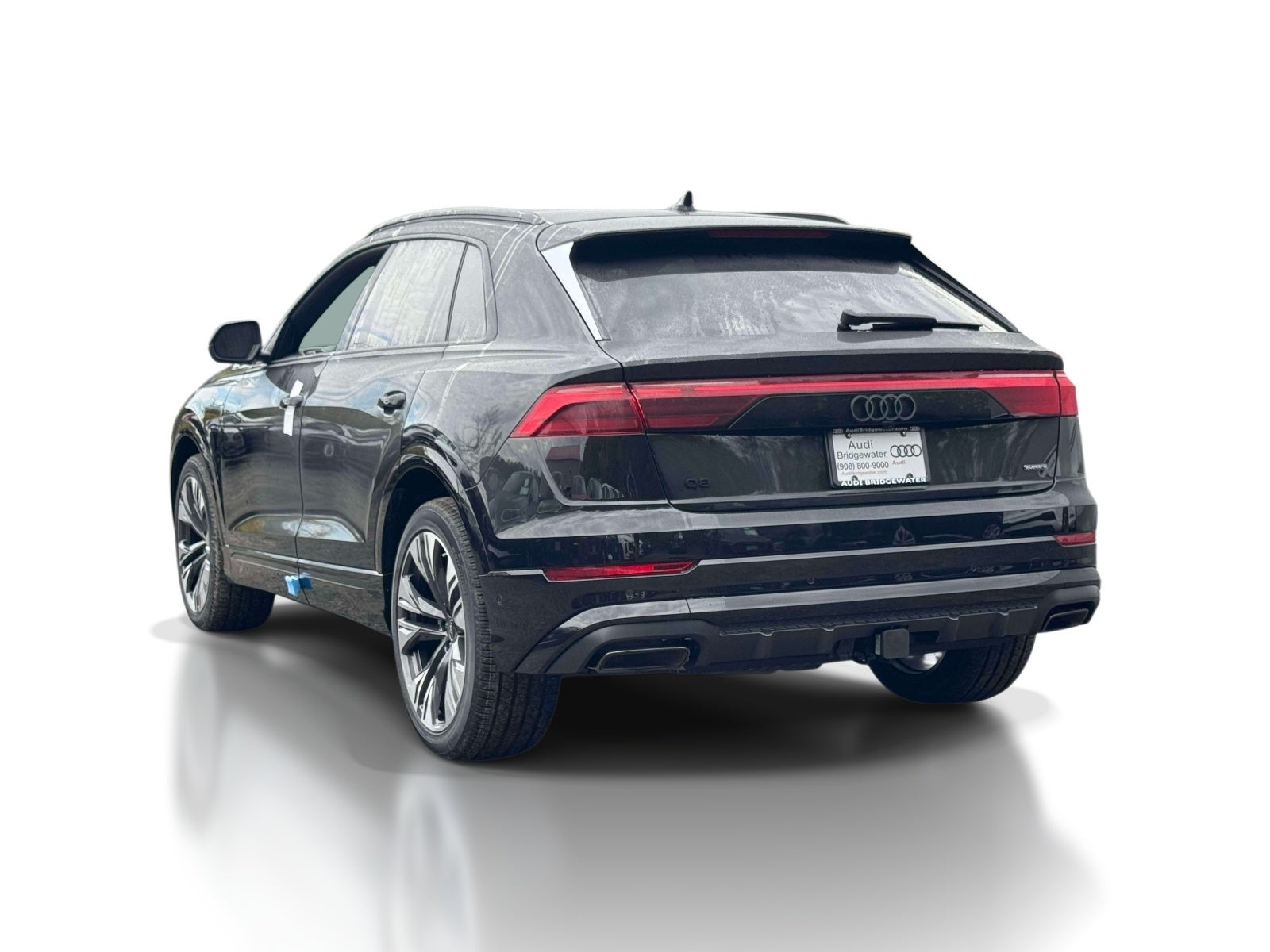 2027 Audi Q8 Premium Plus