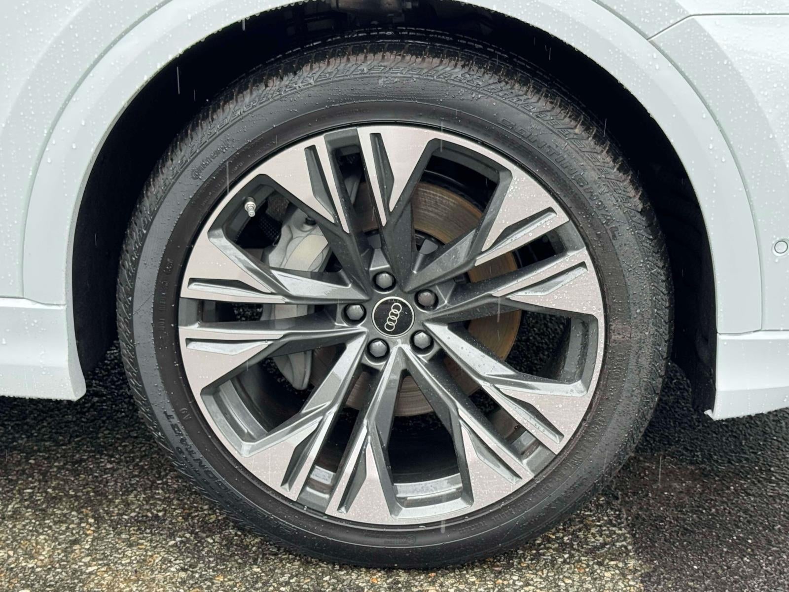 2026 Audi Q8 Premium Plus