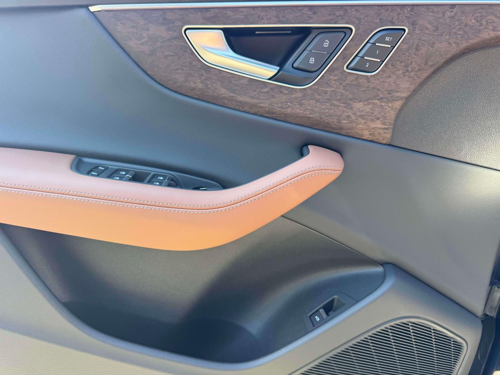 2027 Audi Q8 Premium Plus
