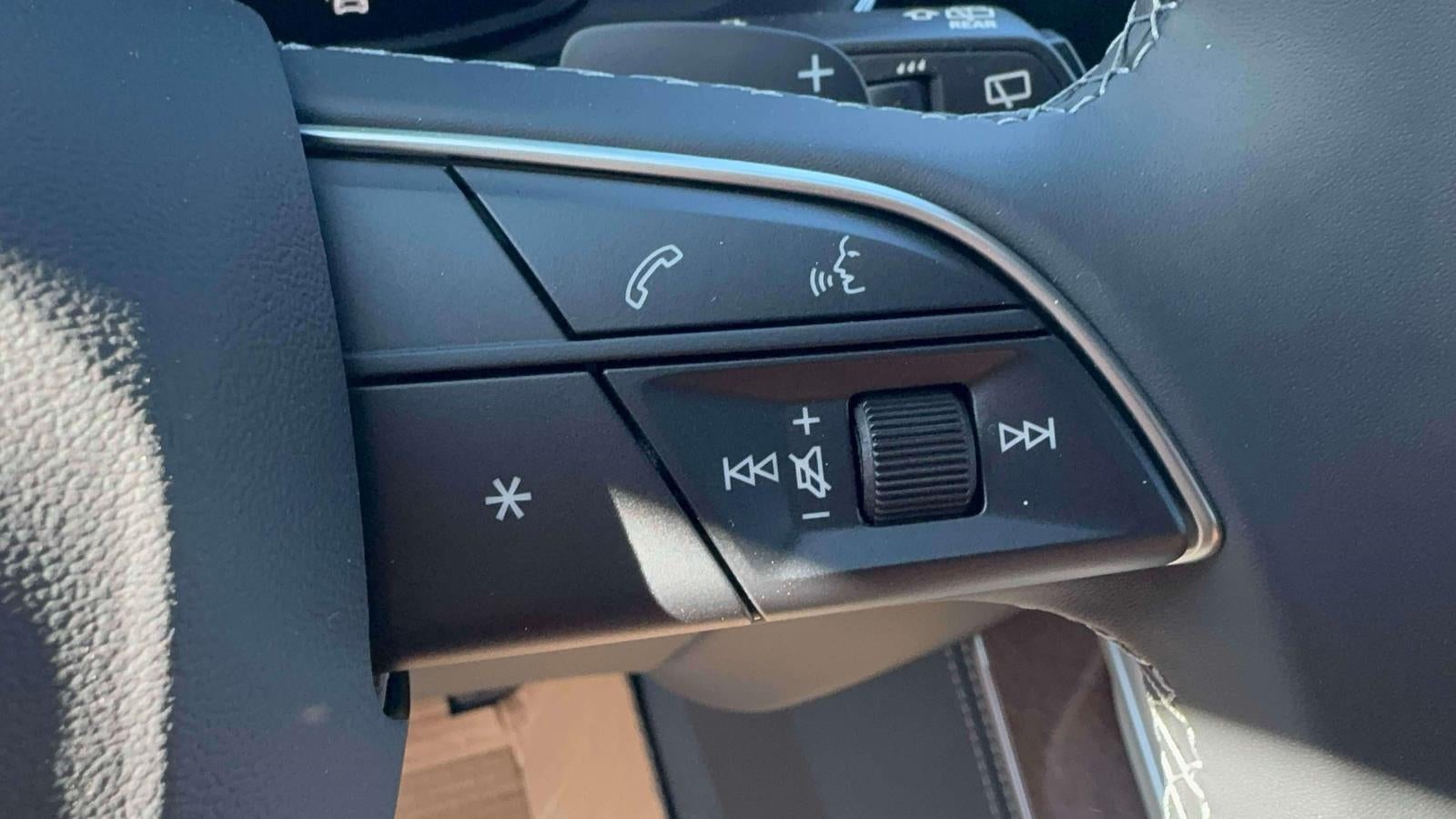 2027 Audi Q8 Premium Plus