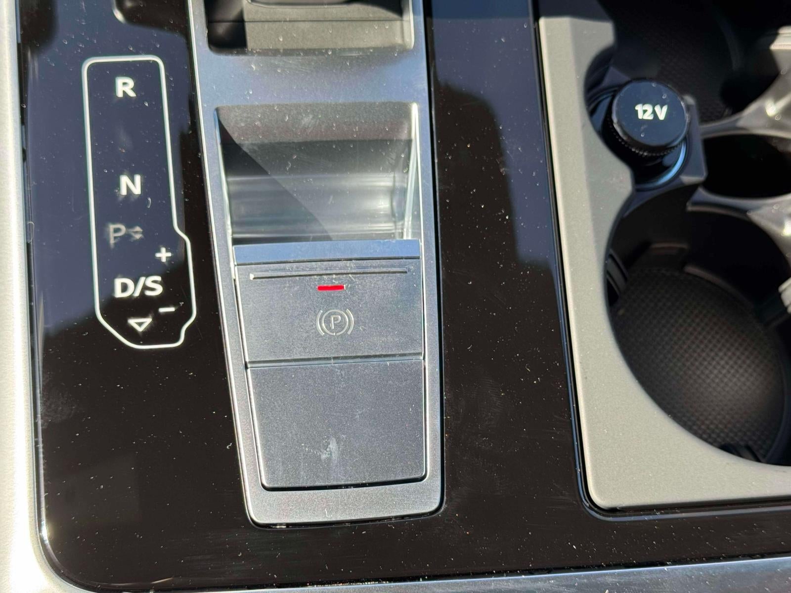 2027 Audi Q8 Premium Plus
