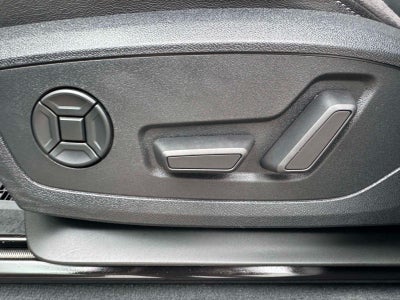 2019 Audi Q3 2.0 TFSI S line Prestige quattro