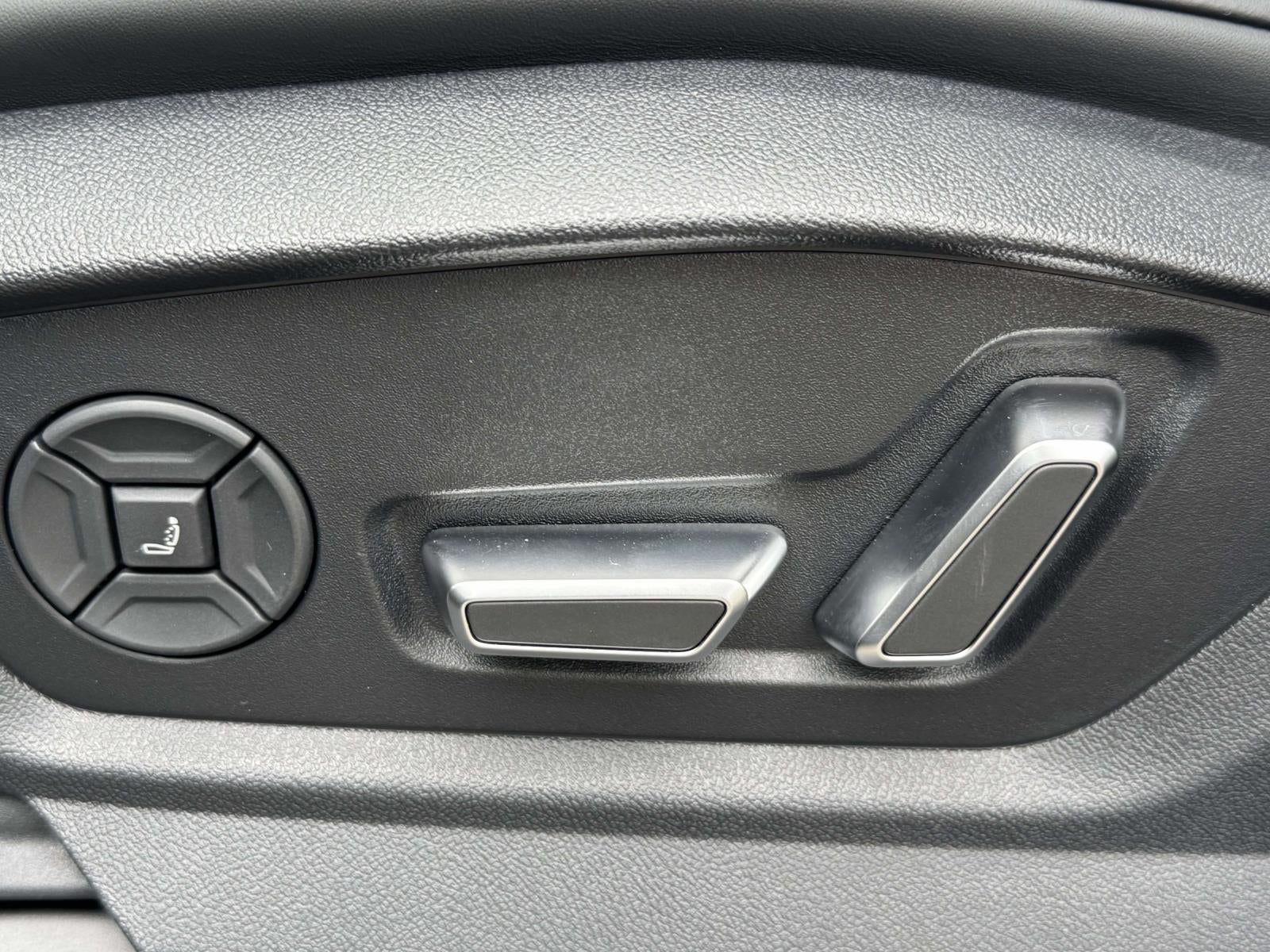 2027 Audi Q8 Prestige quattro