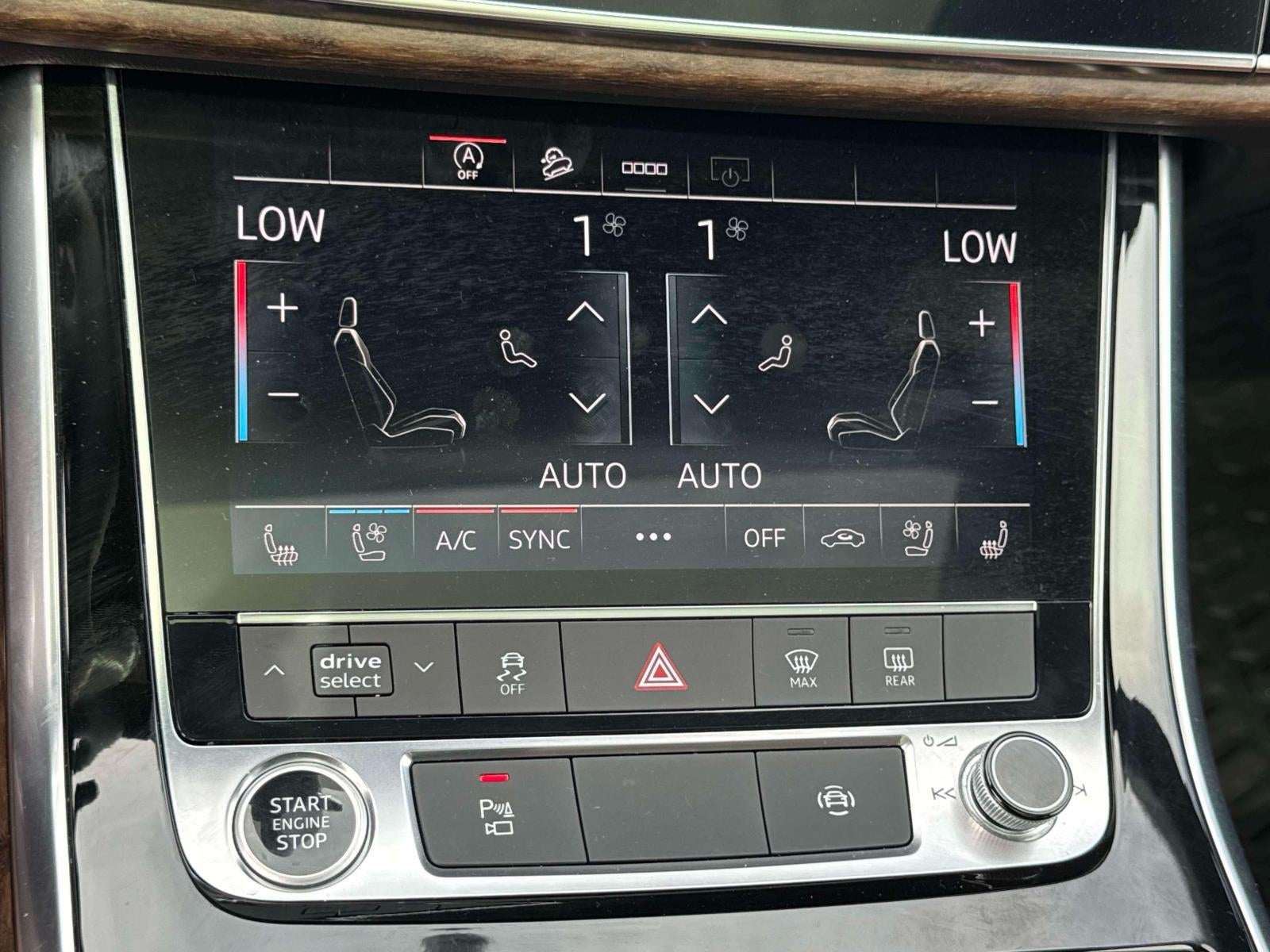 2025 Audi Q7 Premium Plus 45 TFSI quattro