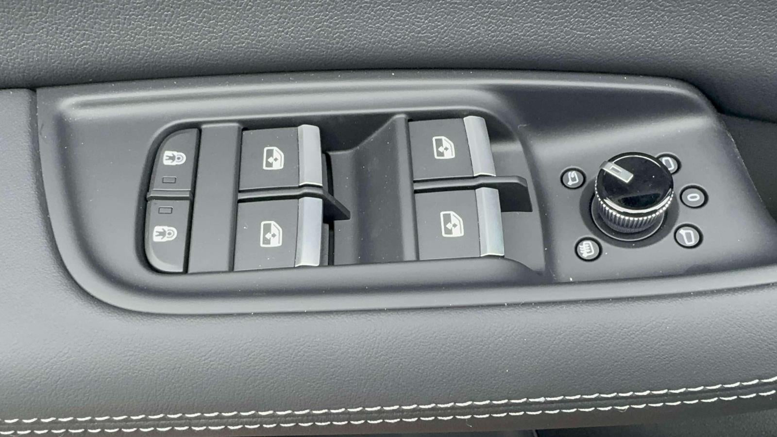 2026 Audi Q7 45 Premium Plus