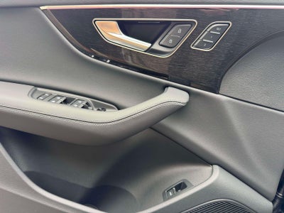 2026 Audi Q7 45 Premium Plus