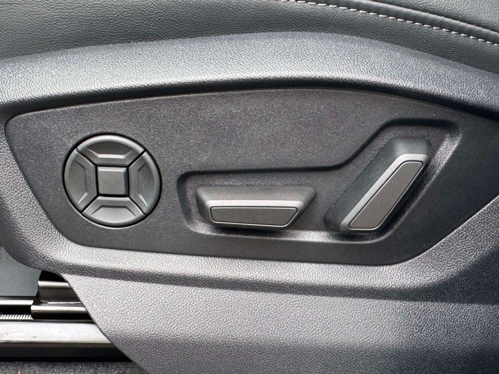 2026 Audi Q7 45 Premium Plus