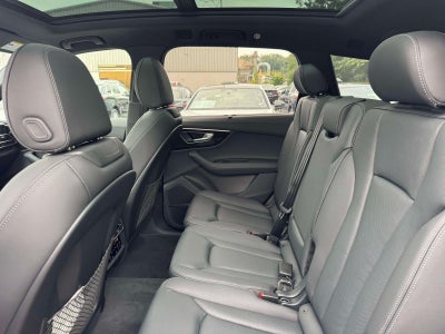 2026 Audi Q7 45 Premium Plus
