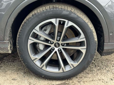 2026 Audi Q7 45 Premium Plus
