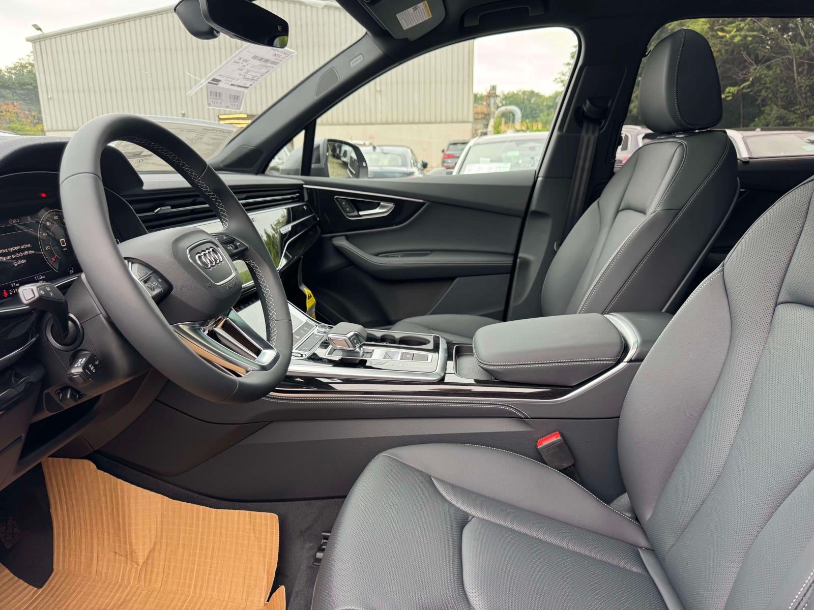 2026 Audi Q7 45 Premium Plus