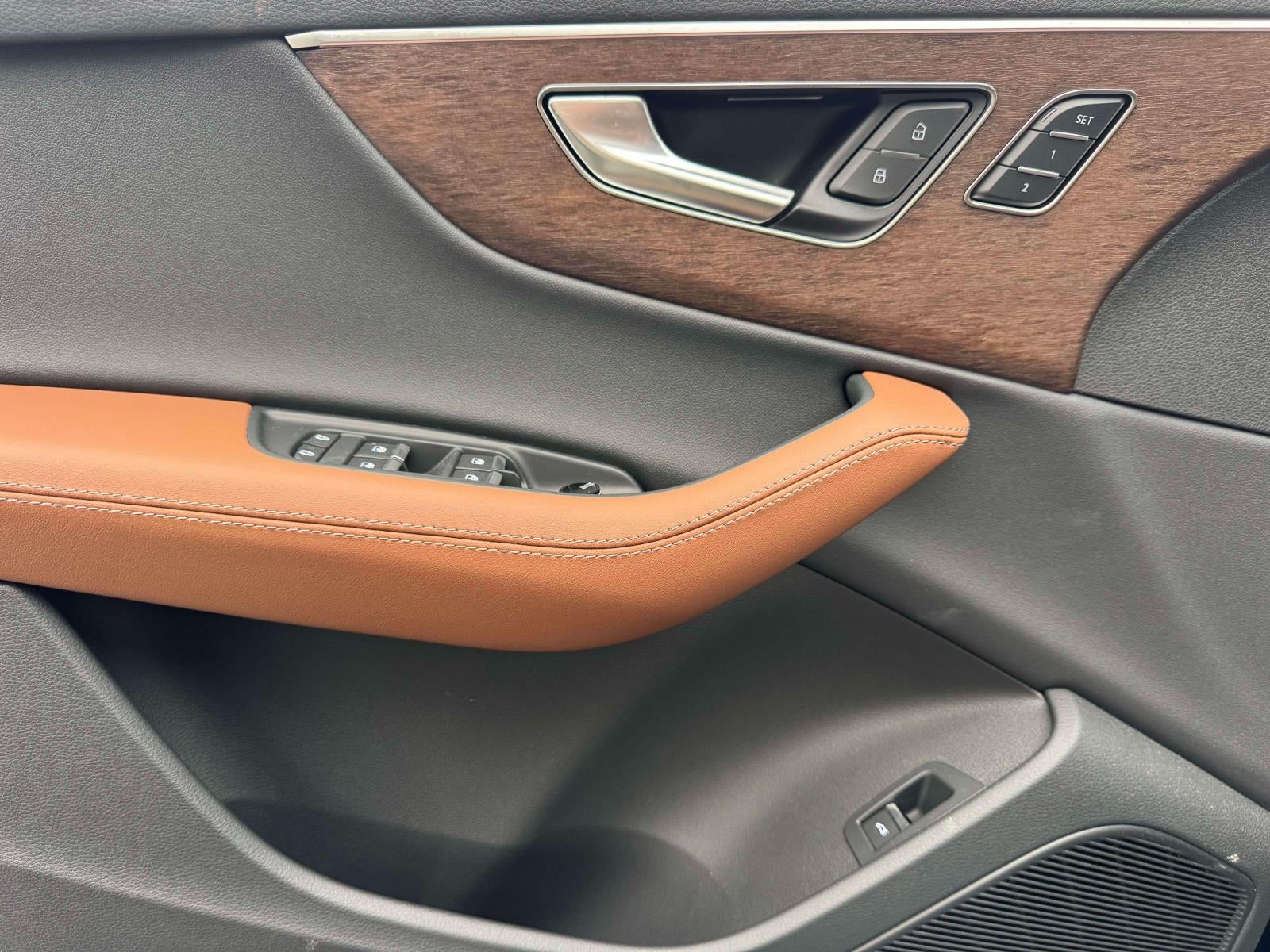 2026 Audi Q7 45 Premium Plus